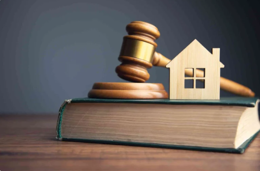 Top 4 Essential Legal Requirements for Landlords