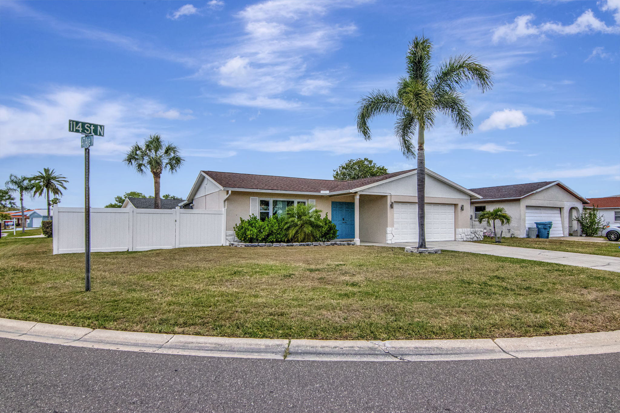 FOR LEASE 4712 114th St. N.