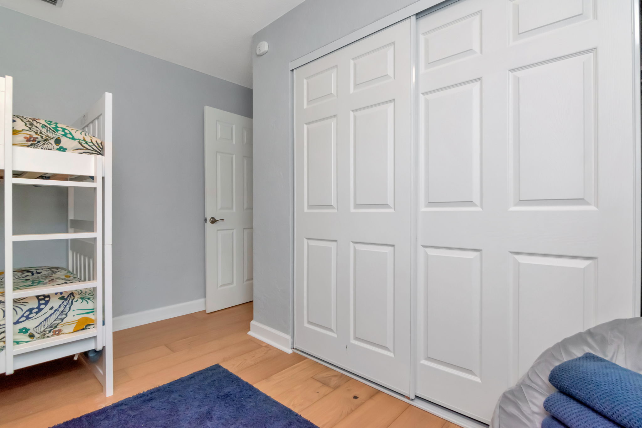 FOR LEASE 4712 114th St. N.
